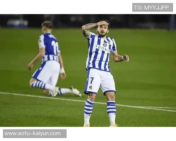 皇家奥维耶多vs莱万特：拜利、龙东首发，马修-瑞安、布吕吉出战